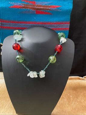 Green and Red Beaded Women's Necklace with Clear Accent Chips